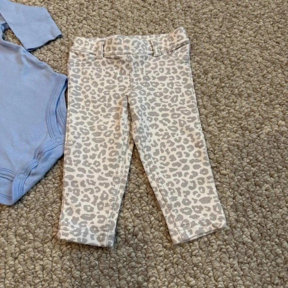 Carters Girls Fancy Like My Aunt Outfit Size 6‎ Months